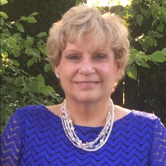 Meet your Posher, Lee Ann - Picture 10 of 10